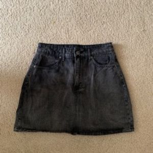 **WORN ONCE** Forever 21 Black Denim Skirt Size M